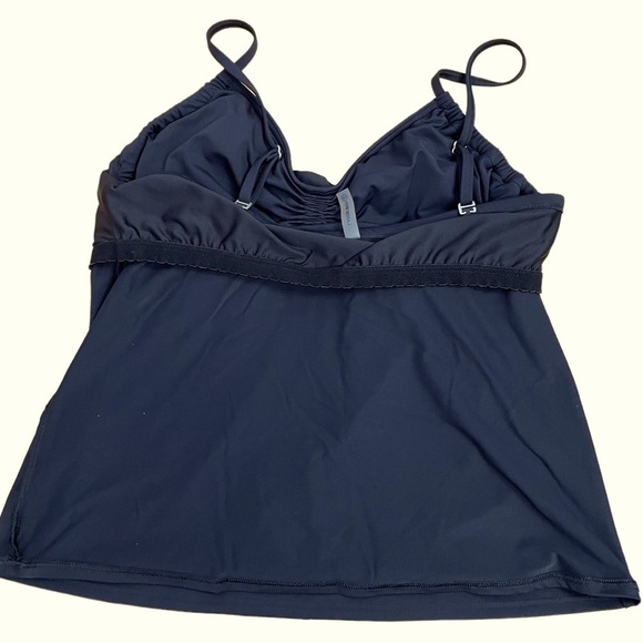 lands’ End tankini top, size 18L, full underwire cup bra, adjustable straps - Picture 4 of 4